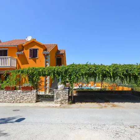 Gorana By Interhome *