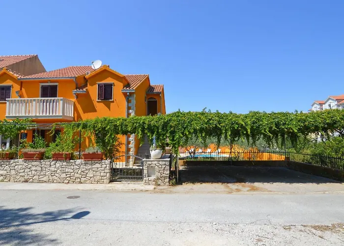 Gorana By Interhome *