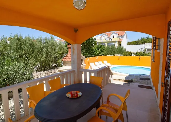 Prázdninový dům Gorana By Interhome Mirce