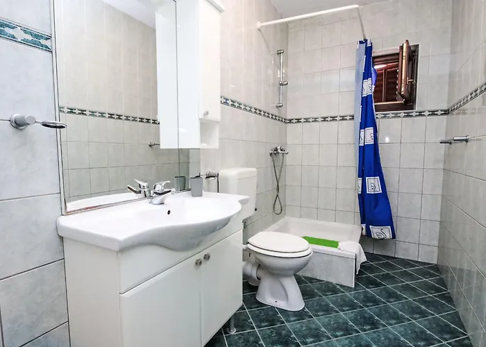 Semesterbostad Gorana By Interhome Mirce