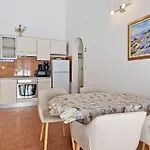Feriehus Gorana By Interhome