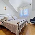 Gorana By Interhome