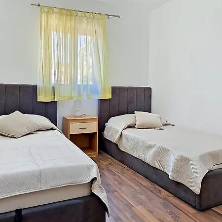 Gorana By Interhome Feriehus Mirce